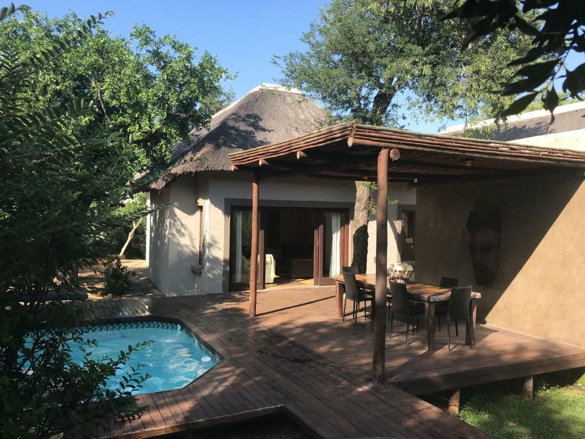 Leadwood Lodge Hoedspruit Exterior foto